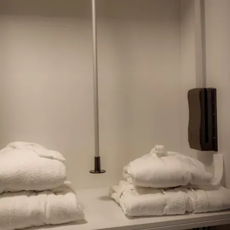 Ned Luxury Penthouse Aparthotel